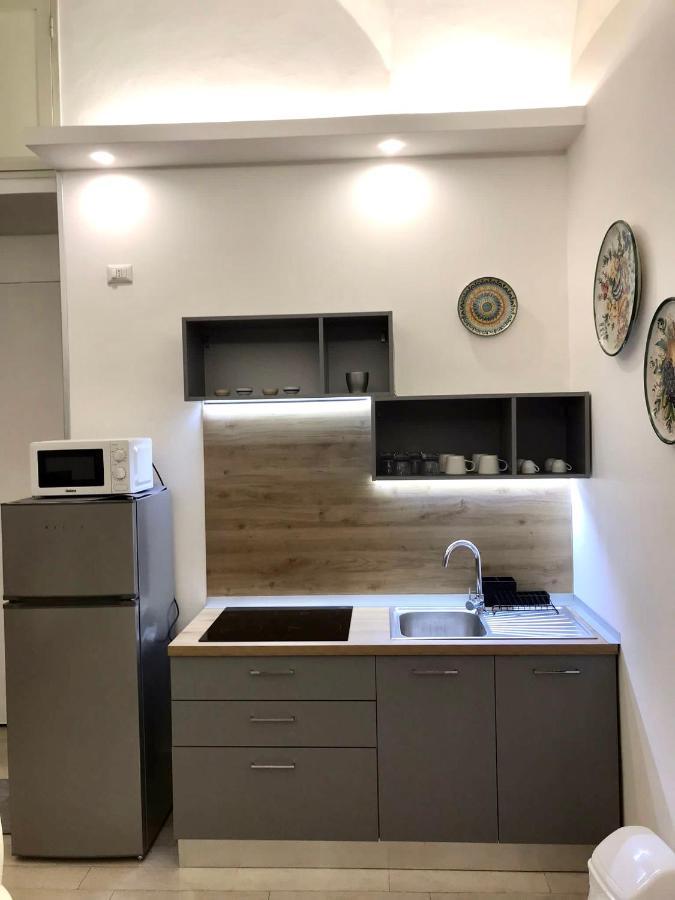 Saki Home Неаполь Экстерьер фото